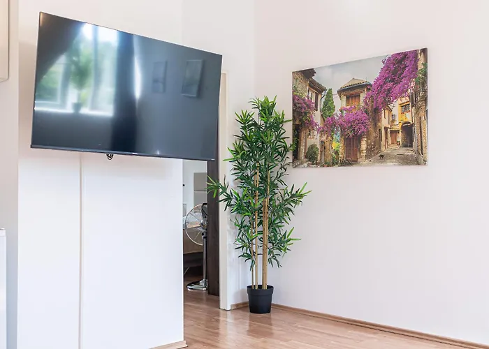 Spacious 2br Great Location - Near Schoenbrunn Vienne