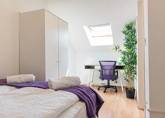 Spacious 2br Great Location - Near Schoenbrunn Appartement