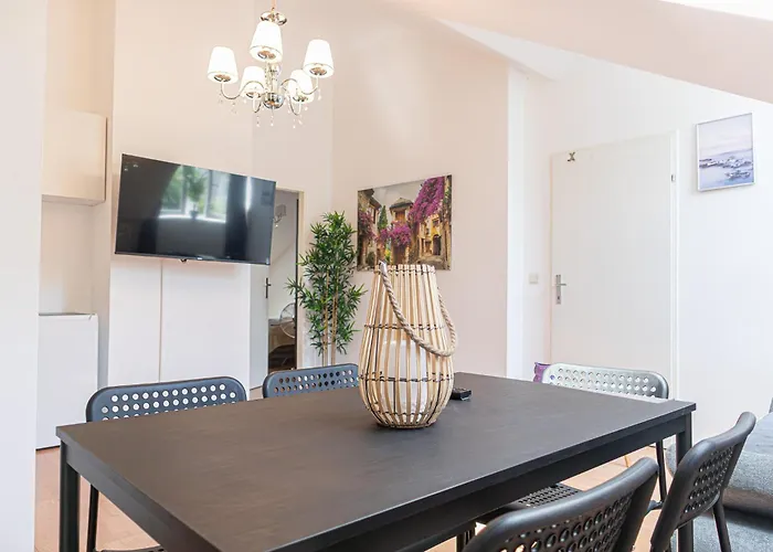 Spacious 2br Great Location - Near Schoenbrunn Vienne
